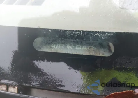 2003 Ford Escape Xls z USA, uszkodzony, nr VIN 1FMYU02113KC25514